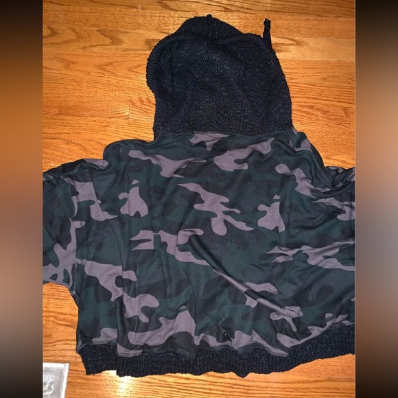 Vintage Havana Camo Hoodie (S) - Picture 4 of 4